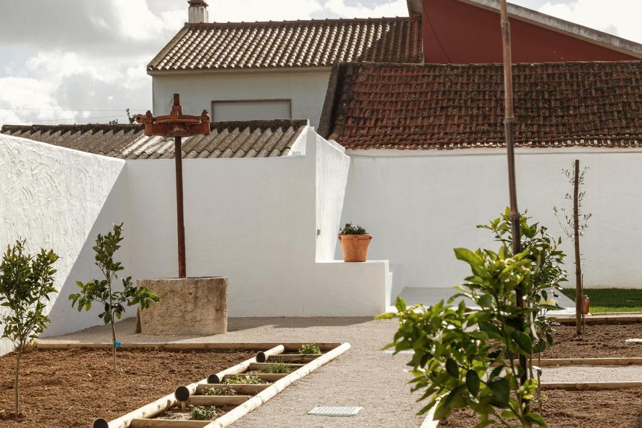 Pe No Campo Suites And Villa Carvalhal  Exteriör bild